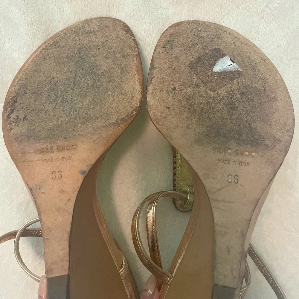 Gorgeous Giuseppe Zanotti sandals with rhinestone accents - Picture 13 of 15
